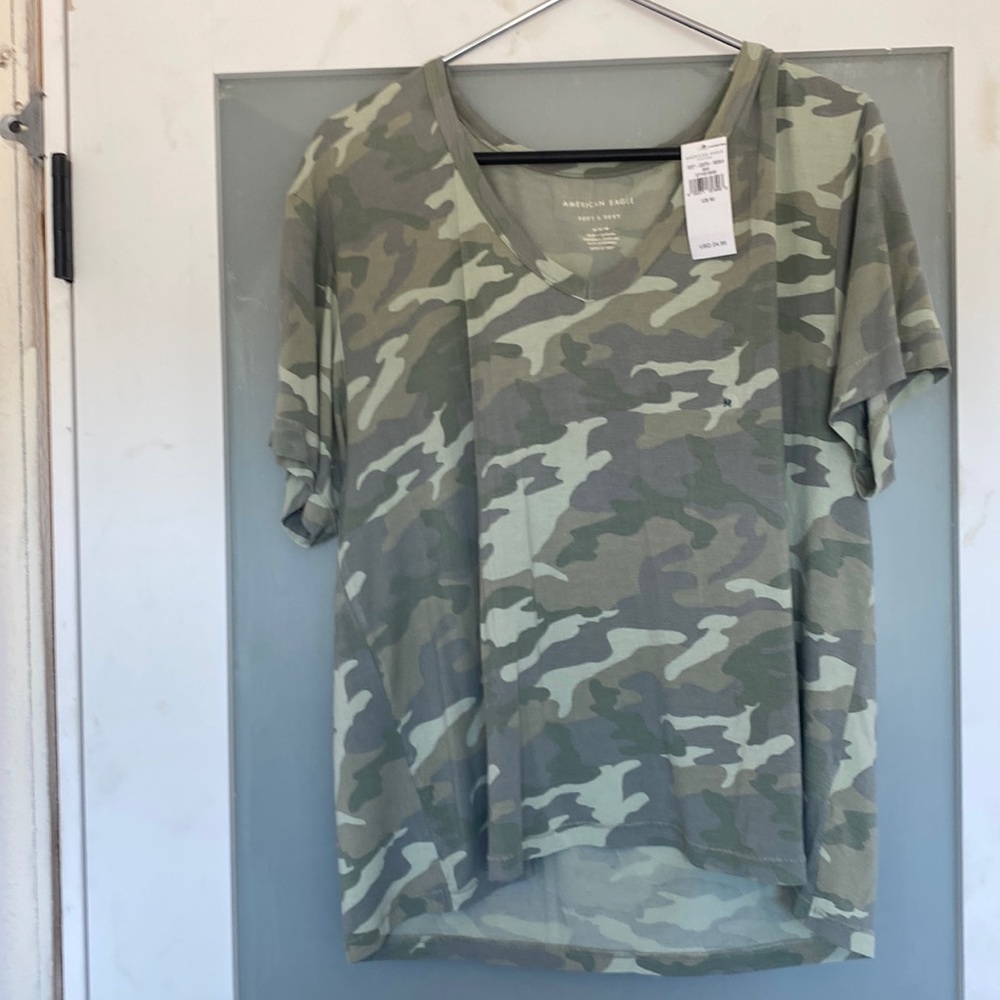 camo medium shirt american eagle